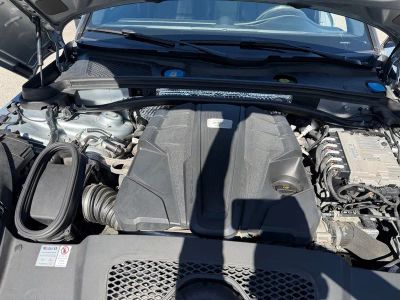 2021 Porsche Macan — photo 12 view