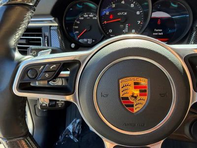 2021 Porsche Macan — photo 18 view