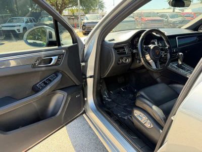 2021 Porsche Macan — photo 15 view