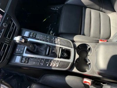 2021 Porsche Macan — photo 25 view