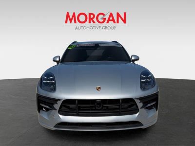 2021 Porsche Macan — photo 8 view