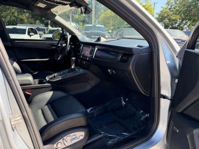 2021 Porsche Macan — photo 30 view