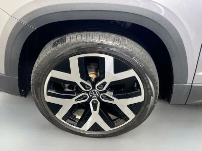 2023 Volkswagen Taos — photo 11 view
