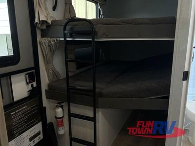 2026 Forest River RV Rockwood Ultra Lite - Photo 34