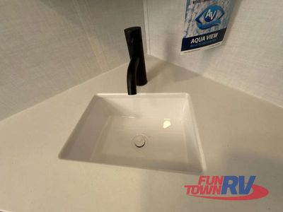 2026 Forest River RV Rockwood Ultra Lite - Photo 28