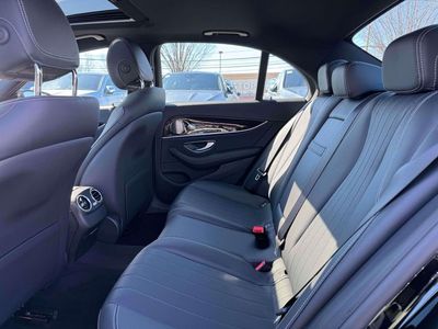 2022 Mercedes-Benz E-Class - Photo 32