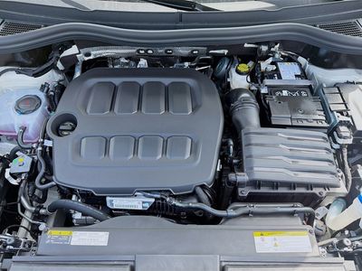 2026 Volkswagen Tiguan — photo 25 view
