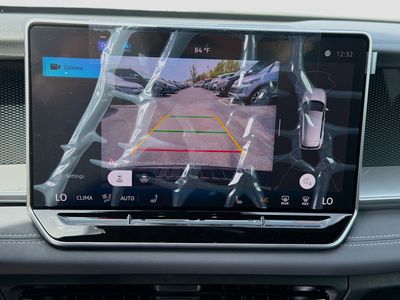 2026 Volkswagen Tiguan — photo 13 view