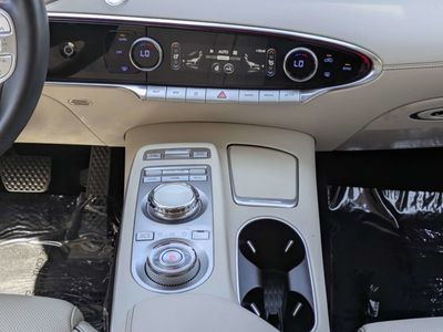 2023 Genesis GV70 - Photo 20