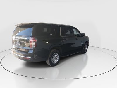 2024 Chevrolet Suburban - Photo 7