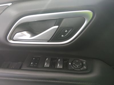 2024 Chevrolet Suburban - Photo 16