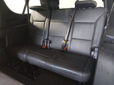 2024 Chevrolet Suburban - Photo 18