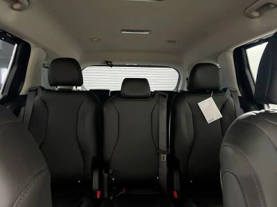 2026 Kia Carnival — photo 33 view