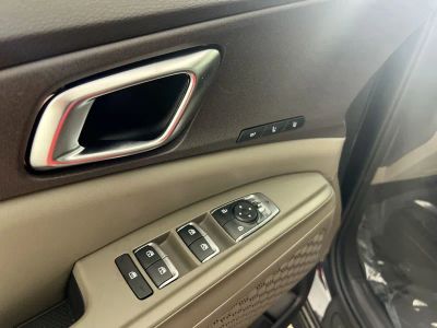 2026 Kia Carnival — photo 16 view