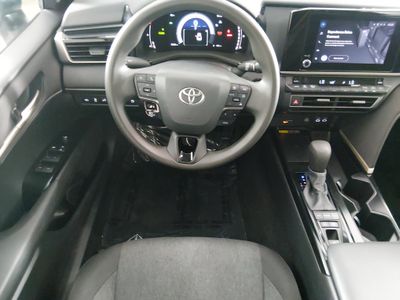 2025 Toyota Camry — photo 20 view