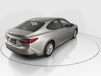 2025 Toyota Camry — photo 7 view