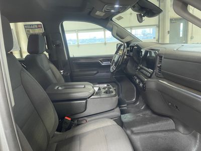 2024 Chevrolet Silverado 1500 — photo 15 view