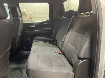 2024 Chevrolet Silverado 1500 — photo 14 view