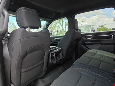 2026 Ram 1500 — photo 9 view
