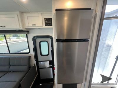 2025 Gulf Stream RV Conquest Class C - Photo 17