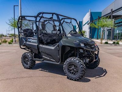 2026 Honda Pioneer 700-4 Deluxe - Photo 2