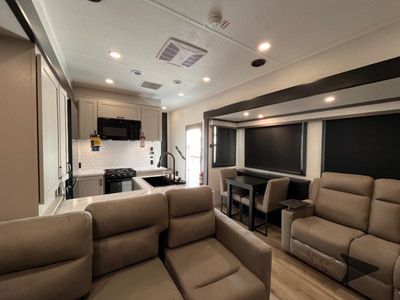2026 Jayco Seismic - Photo 21