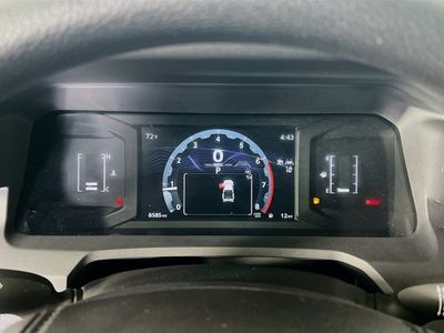 2025 Toyota Tacoma - Photo 15