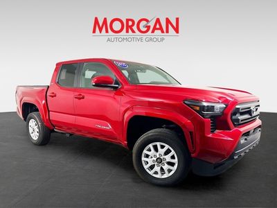 2025 Toyota Tacoma - Photo 2