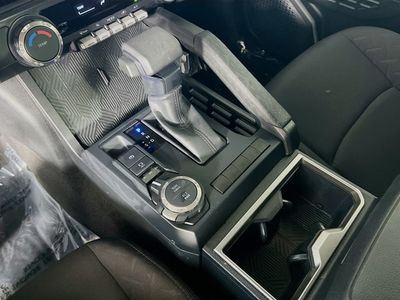 2025 Toyota Tacoma - Photo 25