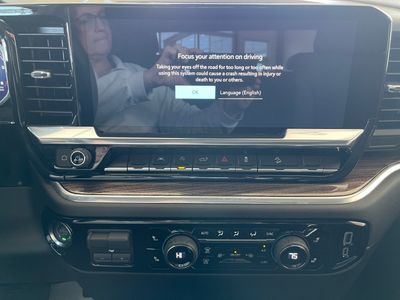 2026 Chevrolet Silverado 1500 — photo 11 view