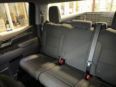 2026 Chevrolet Silverado 1500 — photo 18 view