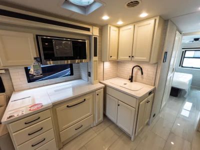 2026 Tiffin ALLEGRO BAY — photo 11 view