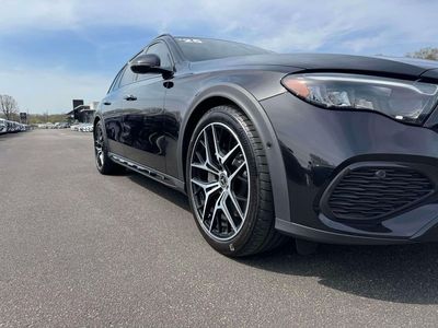 2025 Mercedes-Benz E-Class - Photo 13