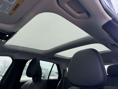 2025 Mercedes-Benz E-Class - Photo 32