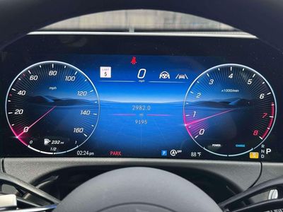 2025 Mercedes-Benz E-Class - Photo 3