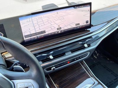 2026 BMW X7 — photo 30 view