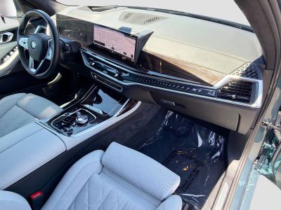 2026 BMW X7 — photo 15 view