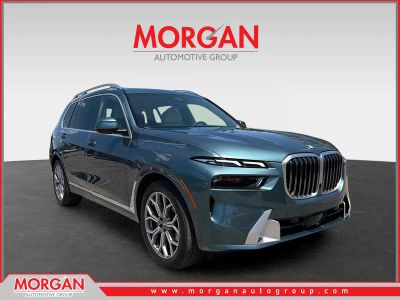 2026 BMW X7 xDrive40i in Blue Ridge Mountain Metallic — front three-quarter view