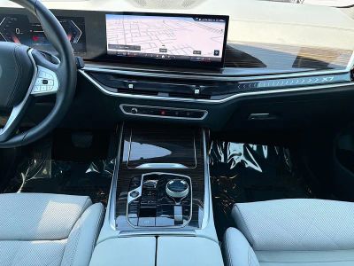 2026 BMW X7 — photo 20 view