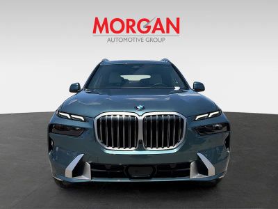2026 BMW X7 — photo 8 view