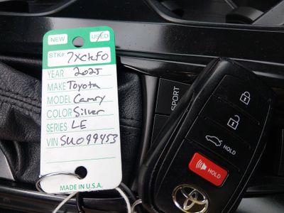 2025 Toyota Camry — photo 15 view