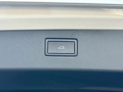 2026 Volkswagen Tiguan — photo 12 view