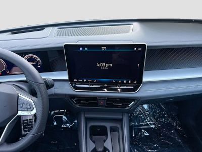 2026 Volkswagen Tiguan — photo 18 view