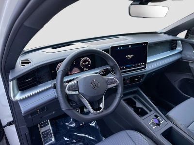 2026 Volkswagen Tiguan — photo 24 view