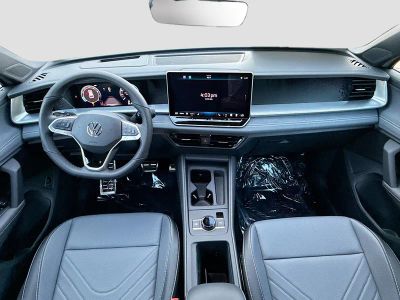 2026 Volkswagen Tiguan — photo 15 view
