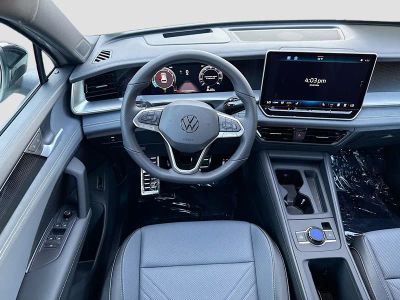 2026 Volkswagen Tiguan — photo 16 view