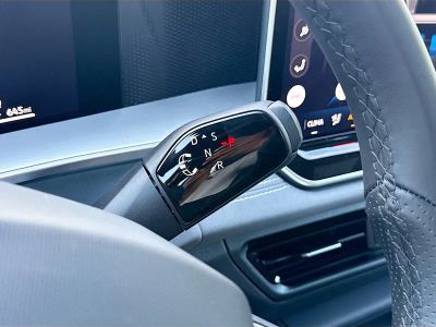 2026 Volkswagen Tiguan — photo 27 view