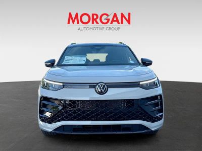 2026 Volkswagen Tiguan — photo 8 view