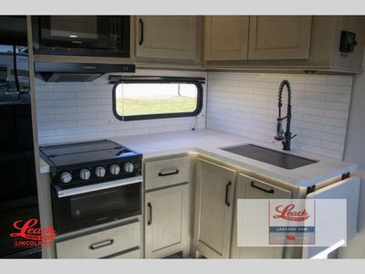 2025 Momentum G-Class 29GS - Photo 13