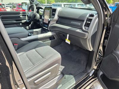 2026 Ram 1500 — photo 37 view